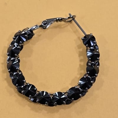 BLACK DISCO EARRING