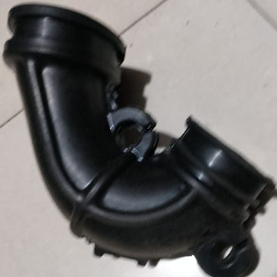 ALTO 800 HOSH AIR CLENER OUTLET