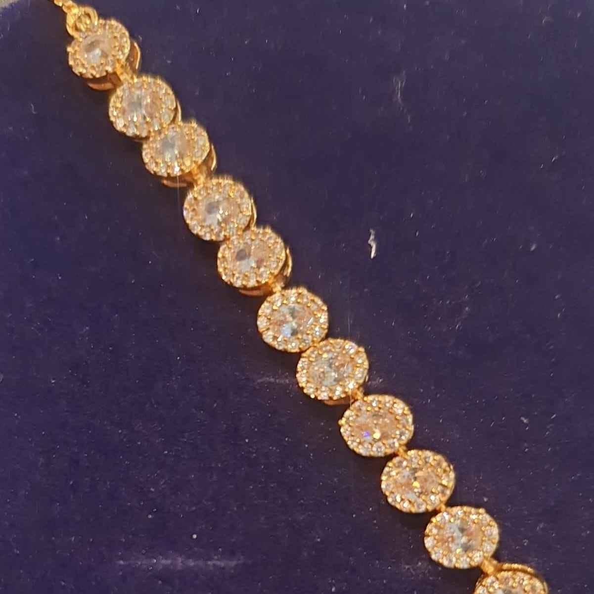 AD Bracelet 850