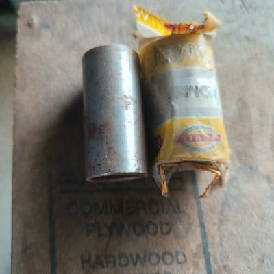 सुकान बुश + मजुरी
