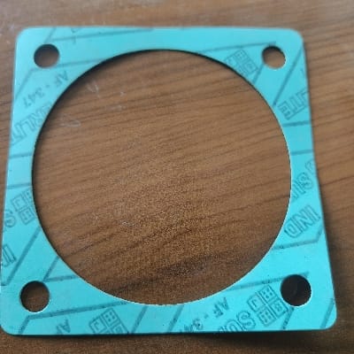 GASKET - 4 HOLE ( BACK PLATE )