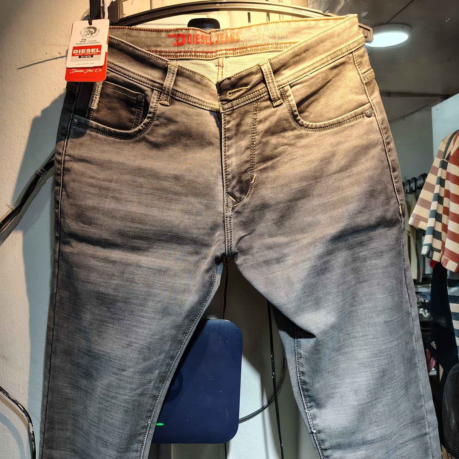 DIESEL PREMIUM JEANSWEAR