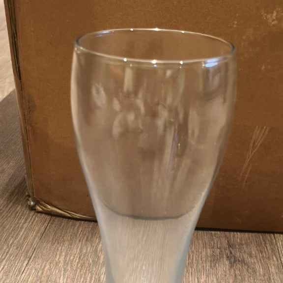 SHAKE GLASS