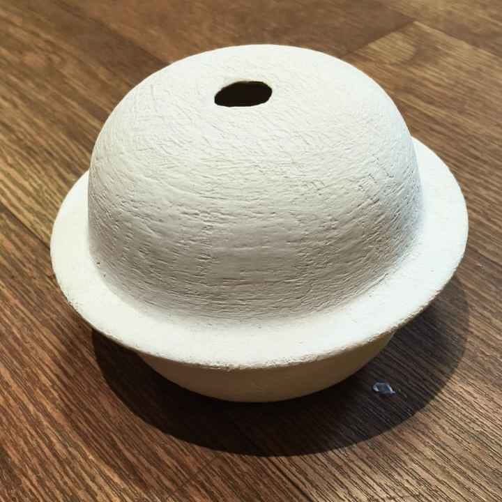 CERAMIC ROUND VASE