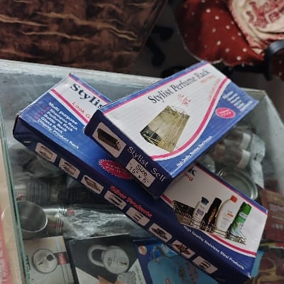 STYLIST PERFUME RACK 15×5