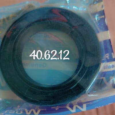 S.T.P OIL SEAL 40.62.12