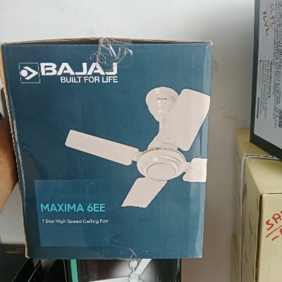 Bajaj Maxima 6 EE 600 mm White CF (250274EE).2.Pis