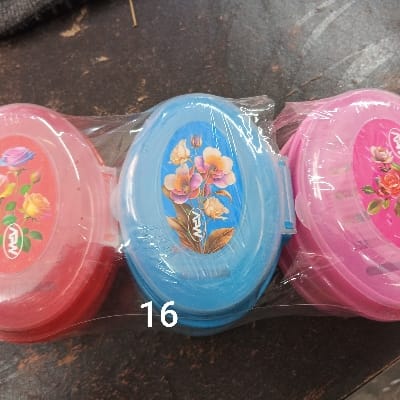 Shop case egg