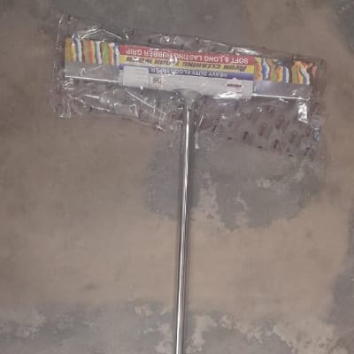 Steel wiper