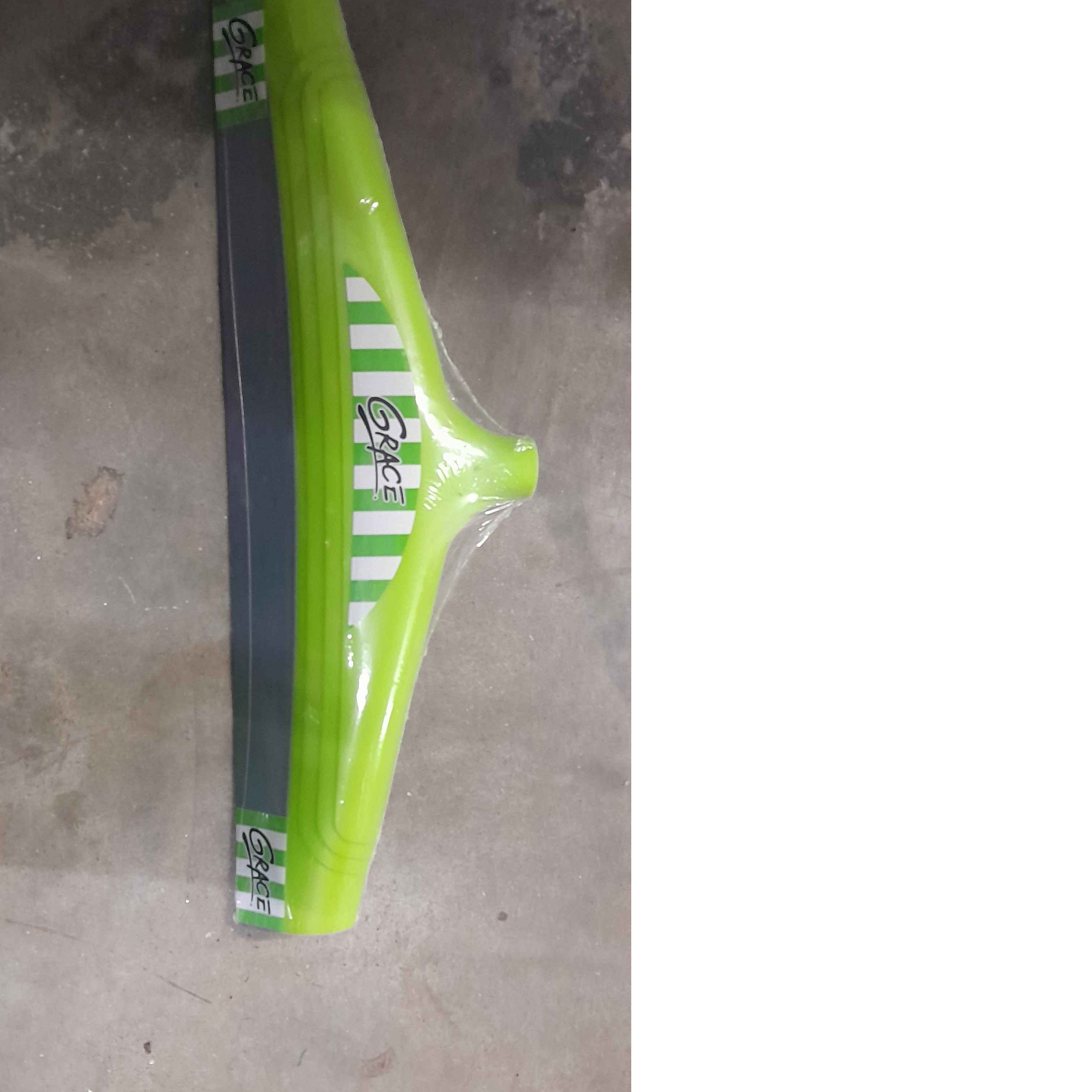GRACE WIPER 16''
