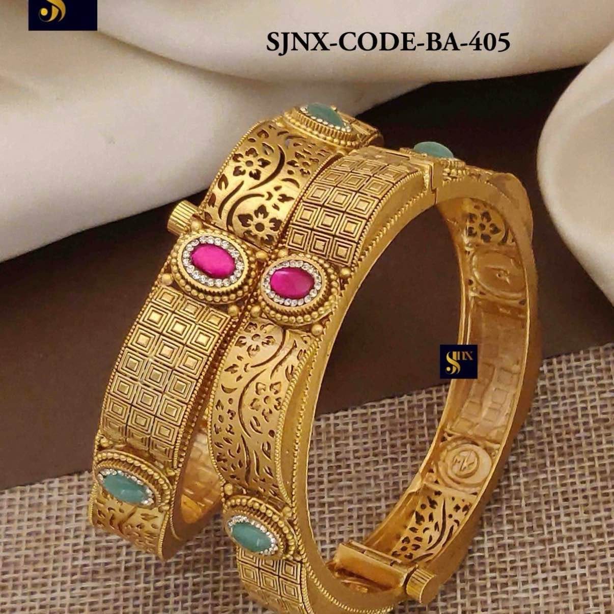 curve bangle