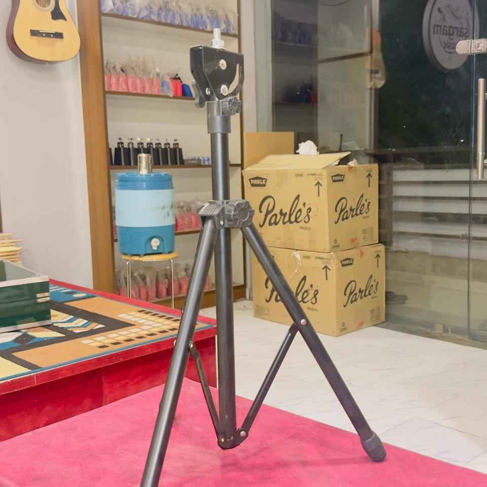 PRACTICE PAD STAND