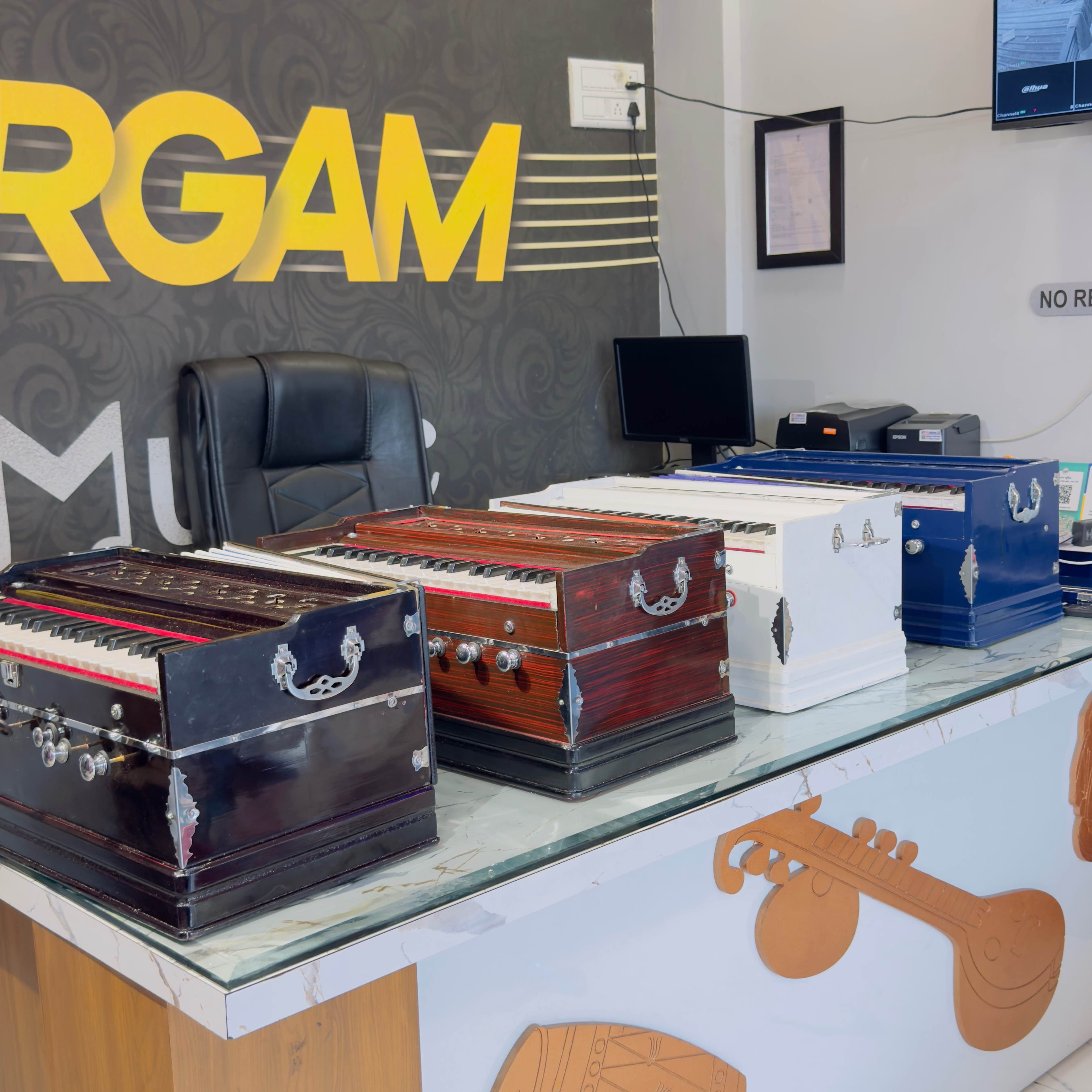 HARMONIUM BASIC