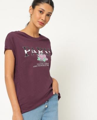 Typographic Print Round-Neck T-shirt